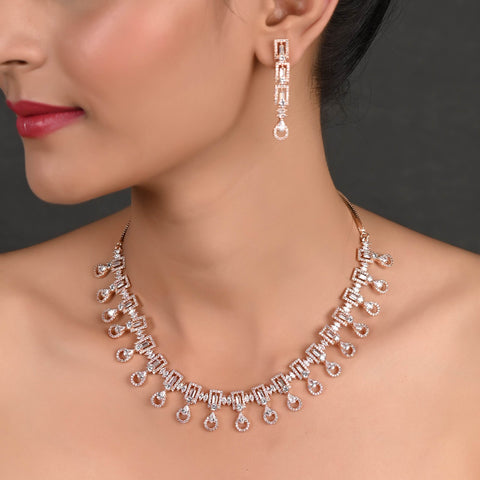 Refined CZ Necklace Set: Exquisite and Elegant Jewelry for Women