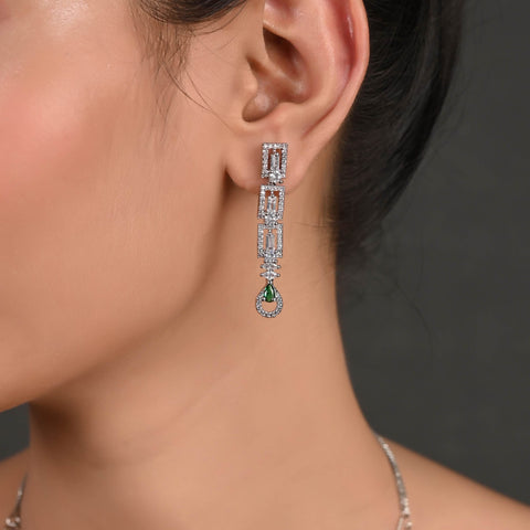 Glamorous CZ Necklace Set: Luxurious and Charming Jewelry for Women