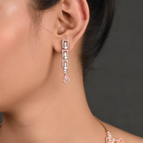 Splendid CZ Necklace Set: Refined and Beautiful Jewelry for Women