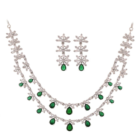 Glittering CZ Necklace Set: Unique and Stylish Jewelry for Women