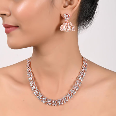 Exquisite and Refined CZ Necklace for the Fashion-Forward Woman