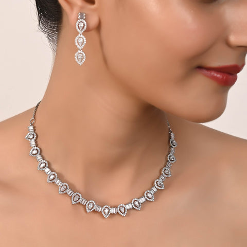 Unmatched Elegance: Handcrafted CZ Necklace Set for the Modern Fashionista