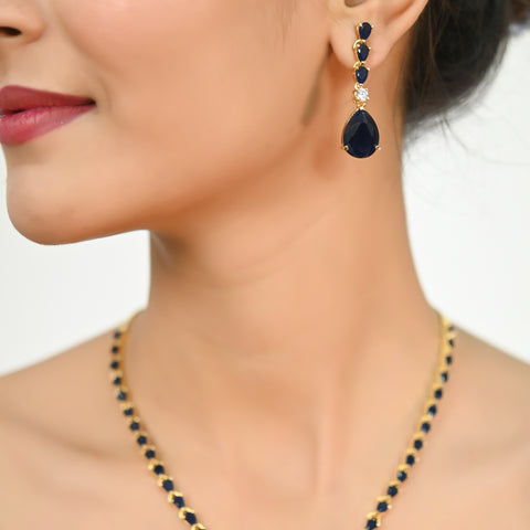 A Dazzling Statement Piece: Handmade CZ Necklace with Intricate Detailing