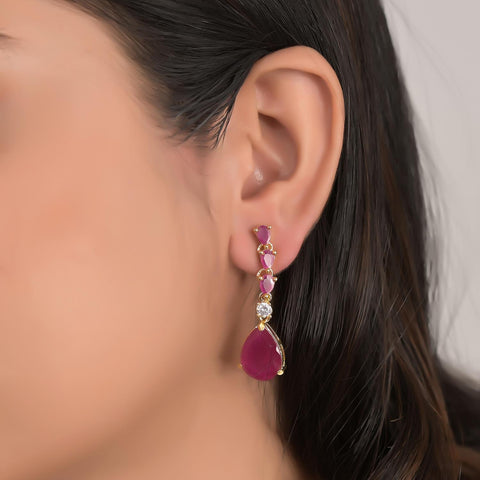 A Dazzling Statement Piece: Handmade CZ Necklace with Intricate Detailing