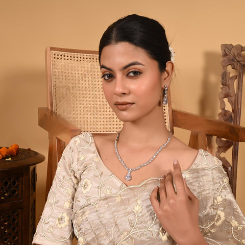 A Dazzling Statement Piece: Handmade CZ Necklace with Intricate Detailing