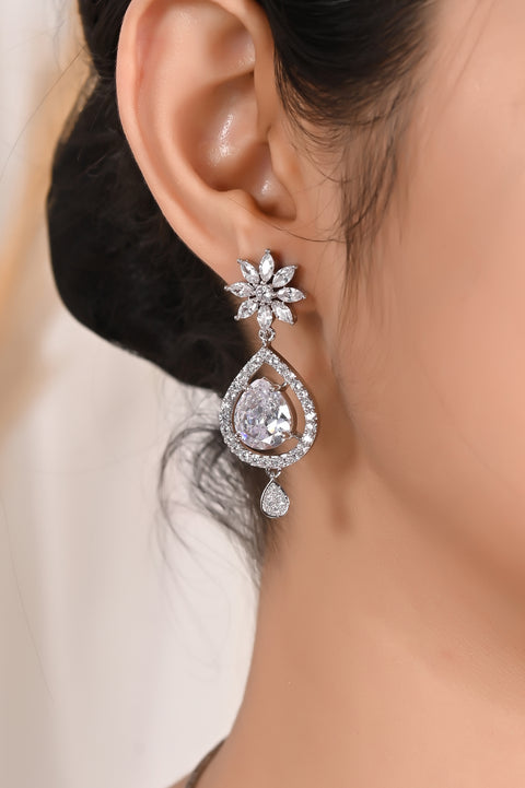 Graceful Handcrafted CZ Necklace for Women