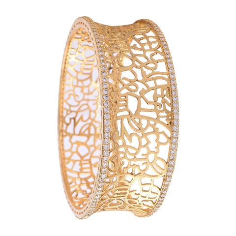 Gold plated Filigree Design White American Diamond CZ Light Bangle Kada