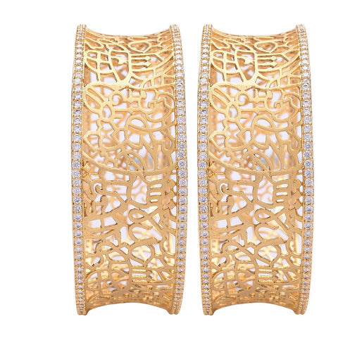 Gold plated Filigree Design White American Diamond CZ Light Bangle Kada