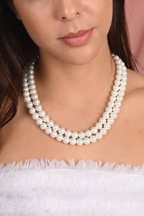 White Cultured Pearls Beautiful Set of Earrings & Necklace