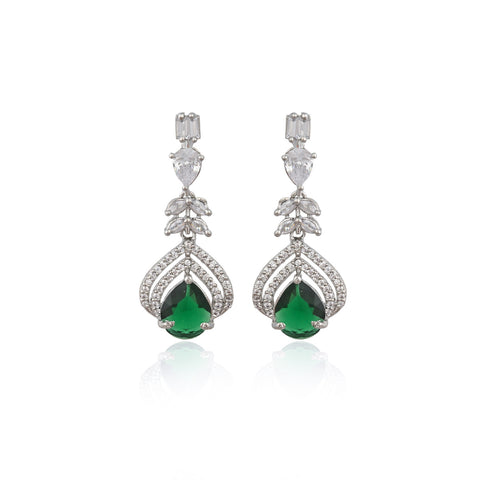 Timeless CZ Necklace Set for a Classic and Sophisticated Look