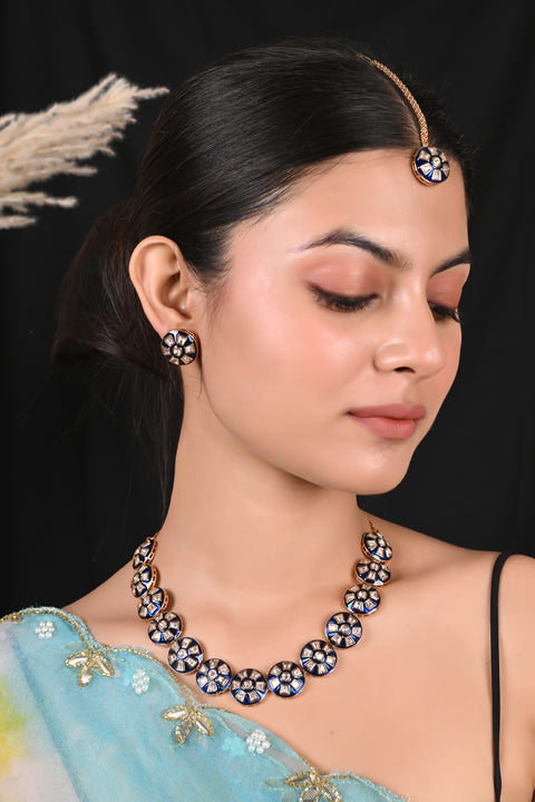 Premium Kundan CZ Motif Necklace Set for a Classic & Sophisticated Look