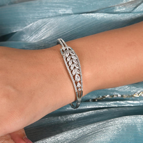 American Diamond CZ White Round Gold Silver Plated Openable Bracelet