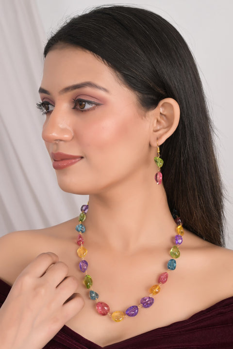Organic Glamour: A Stunning AAA Quality Natural Beads Necklace for Women